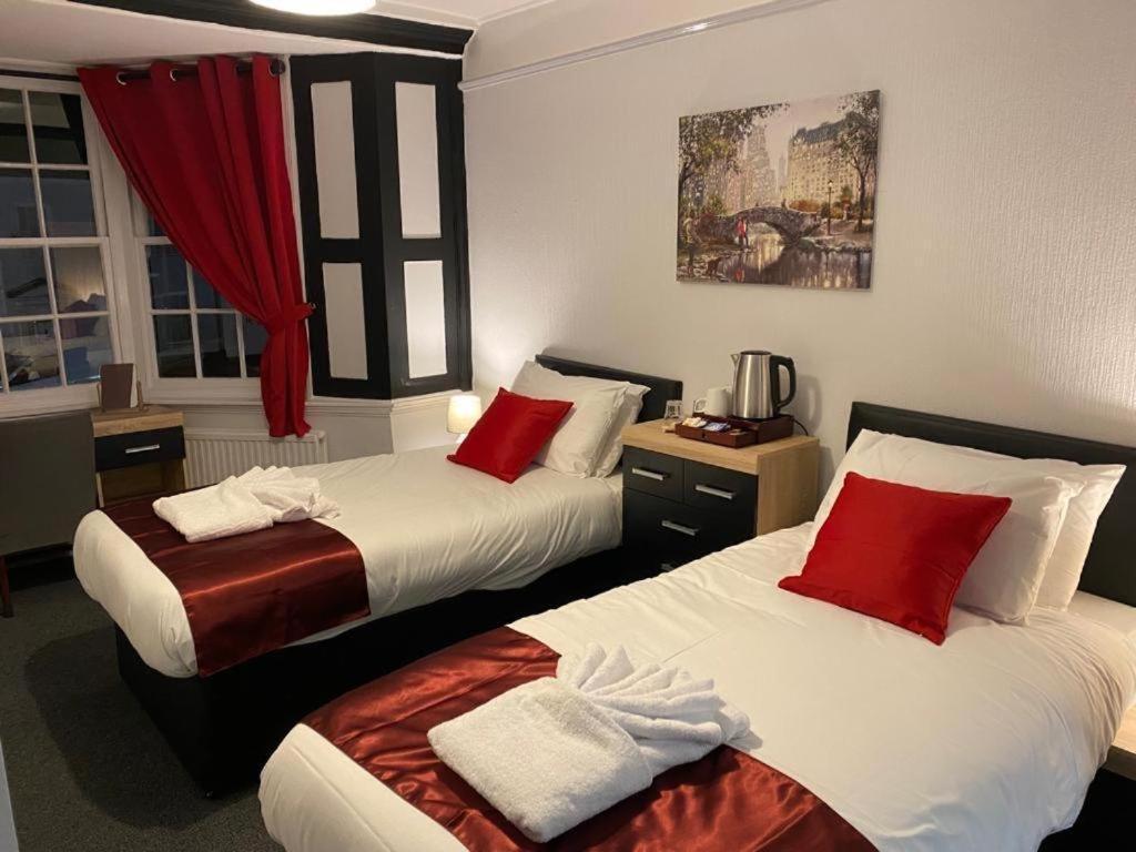 The Bugle Hotel Titchfield ภายนอก รูปภาพ